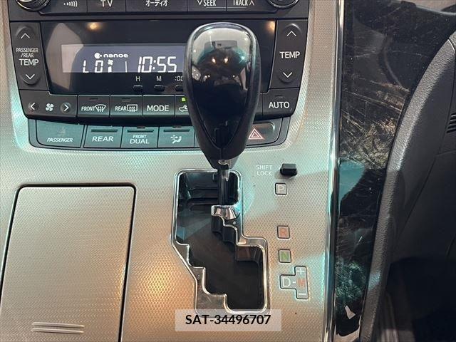Toyota VELLFIRE 2013-10 287968-27