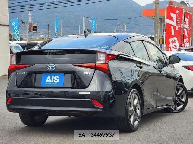 Toyota PRIUS 2019-04 219165-3