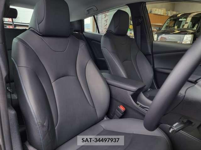 Toyota PRIUS 2019-04 219165-9