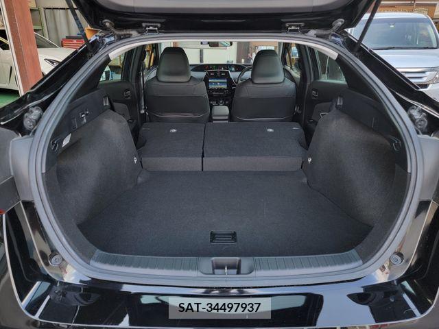 Toyota PRIUS 2019-04 219165-16