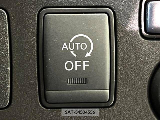 Nissan NOTE 2019-06 346545-4