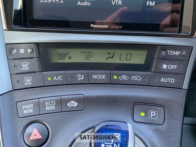 Toyota PRIUS 2010-11 377924-19