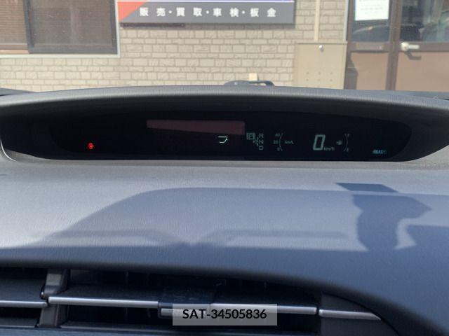 Toyota PRIUS 2010-11 377924-15