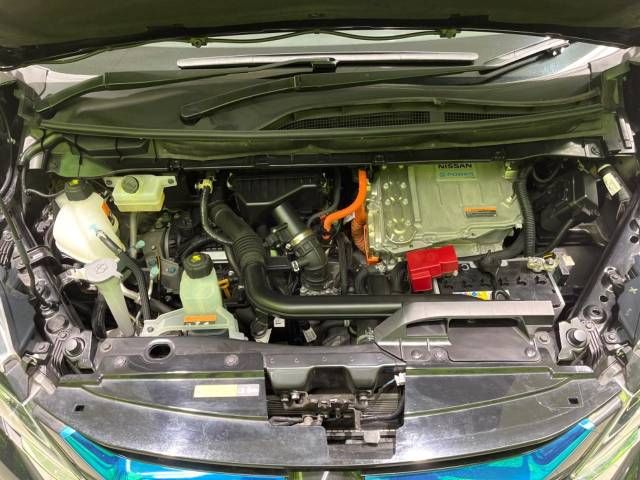 Nissan SERENA 2018-08 19184-19