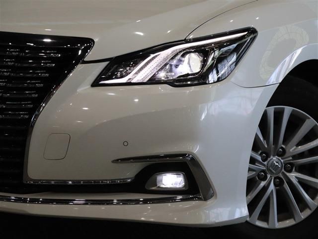 Toyota CROWN SEDAN 2015-11 20982-8