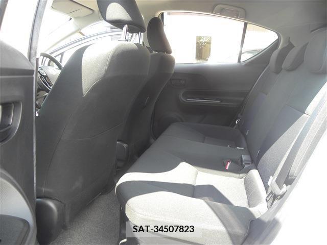 Toyota AQUA 2019-07 356329-12