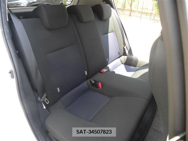 Toyota AQUA 2019-07 356329-15