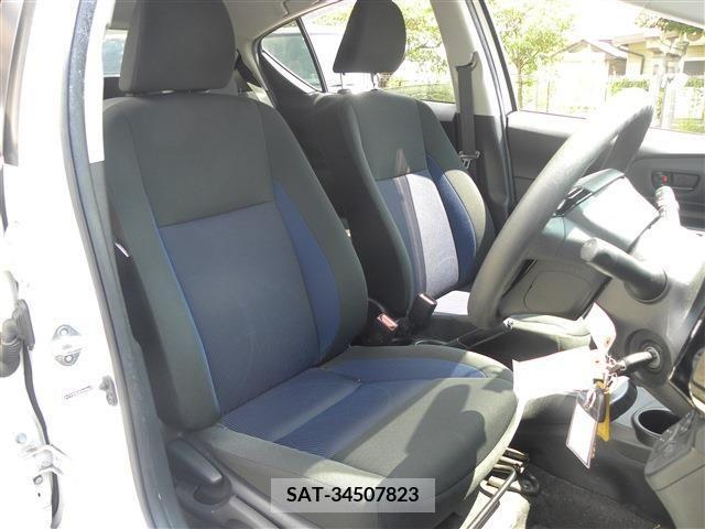 Toyota AQUA 2019-07 356329-9