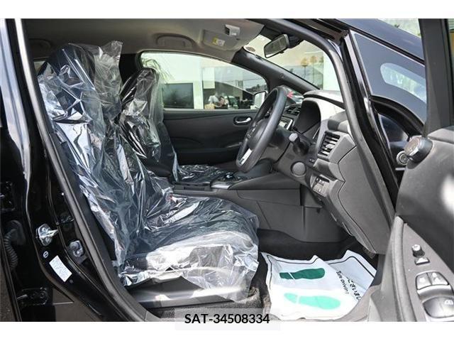 Nissan LEAF 2018-03 386783-8