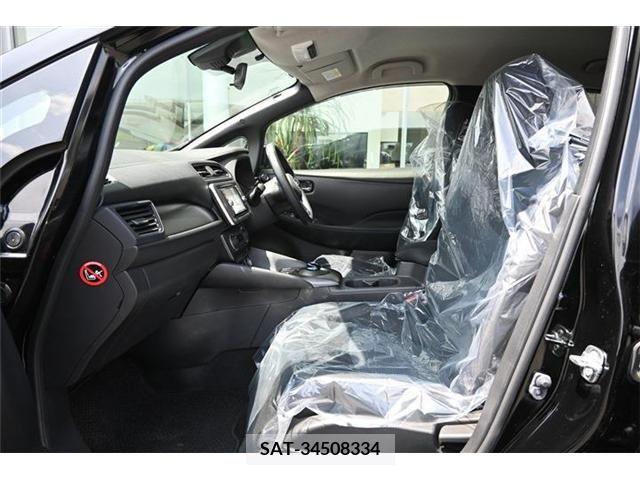 Nissan LEAF 2018-03 386783-14