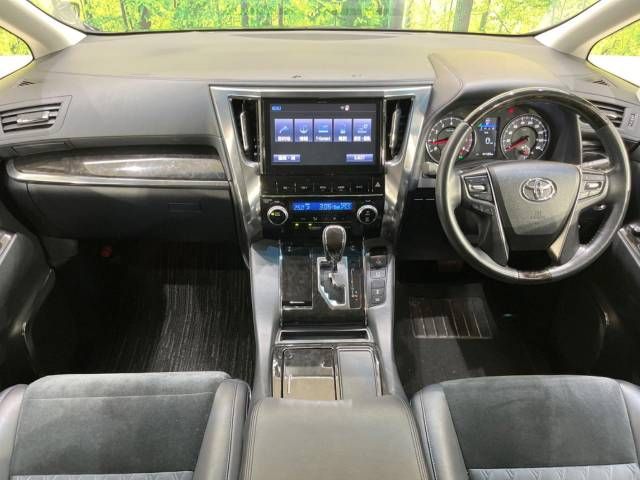 Toyota VELLFIRE 2015-09 182733-1