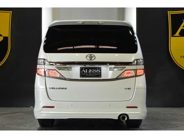 Toyota VELLFIRE 2013-02 12826-9
