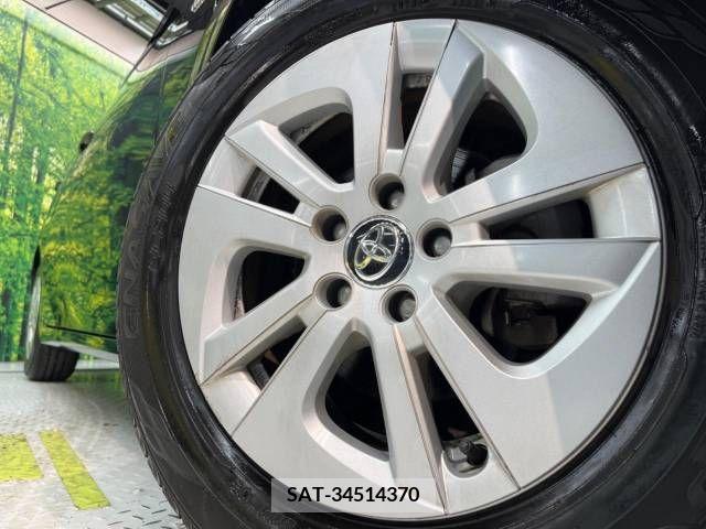 Toyota PRIUS 2016-01 322259-13