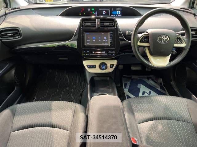 Toyota PRIUS 2016-01 322259-1