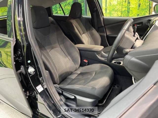 Toyota PRIUS 2016-01 322259-8