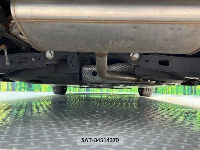 Toyota PRIUS 2016-01 322259-19