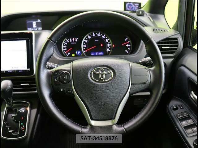 Toyota NOAH 2014-07 279436-7