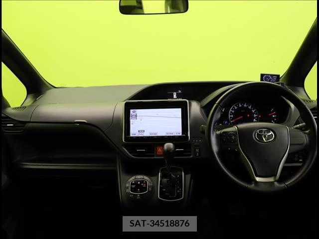 Toyota NOAH 2014-07 279436-2