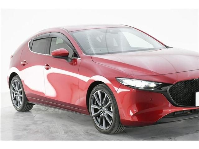 Mazda MAZDA3 2019-06 16749-3