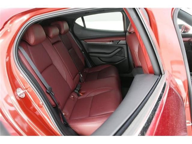 Mazda MAZDA3 2019-06 16749-11