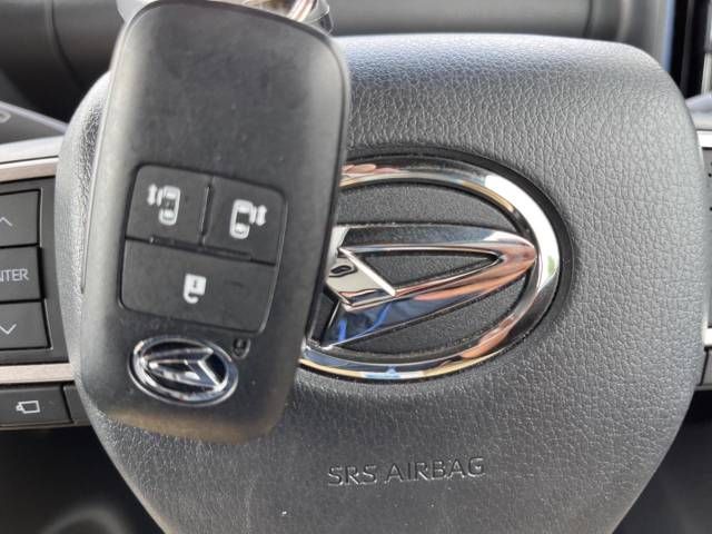 Daihatsu TANTO CUSTOM 2021-12 22870-5