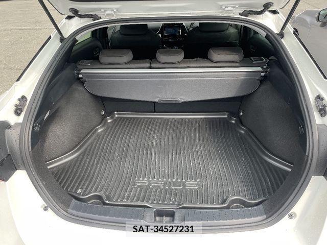 Toyota PRIUS 2019-03 229360-7