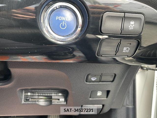 Toyota PRIUS 2019-03 229360-16