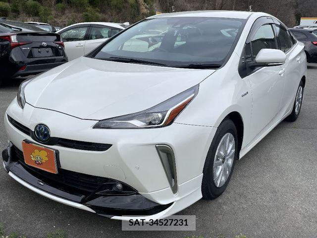 Toyota PRIUS 2019-03 229360-1