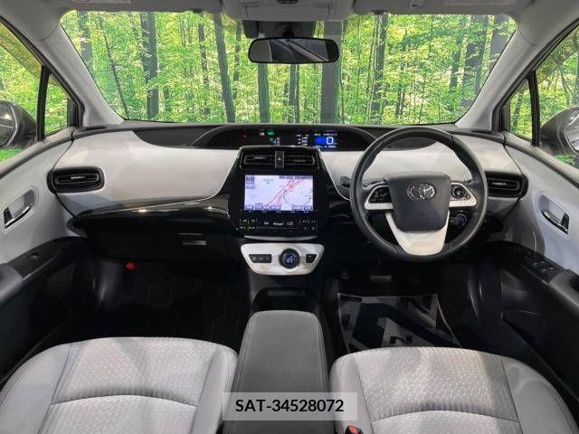 Toyota PRIUS 2016-01 339965-1