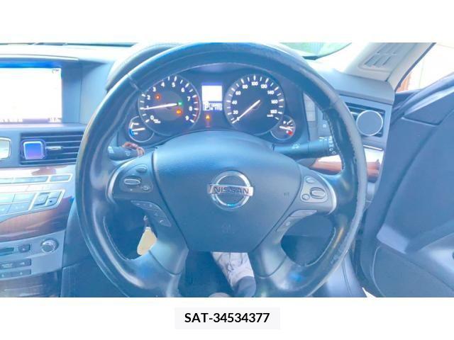 Nissan FUGA HYBRID 2013-08 391083-11