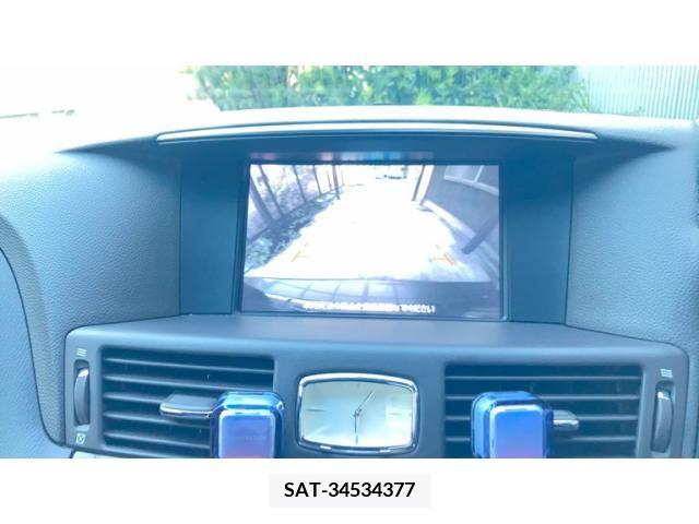Nissan FUGA HYBRID 2013-08 391083-17