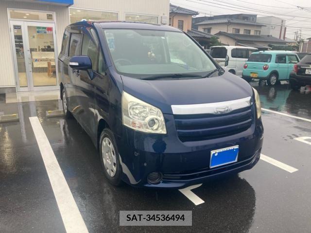 Toyota NOAH 2008-02 392845-1