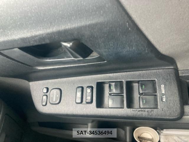 Toyota NOAH 2008-02 392845-9