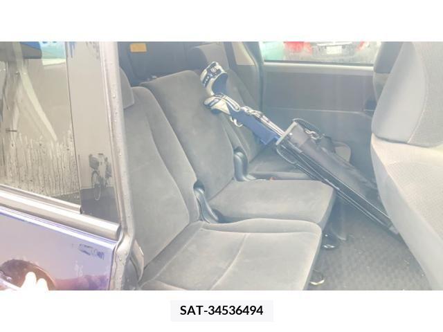 Toyota NOAH 2008-02 392845-18