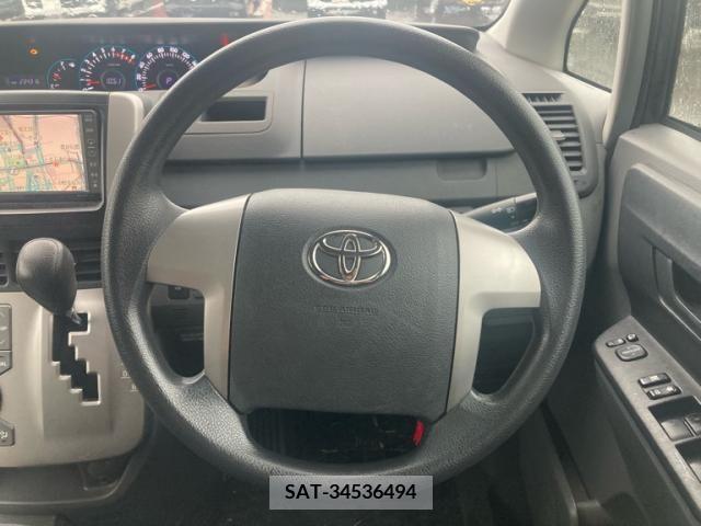 Toyota NOAH 2008-02 392845-7