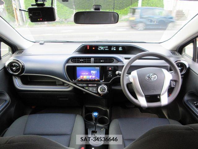 Toyota AQUA 2017-03 260316-14