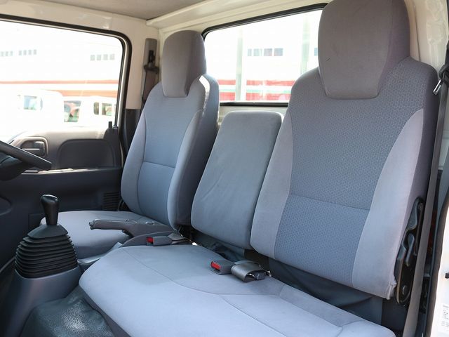Isuzu ELF TRUCK 2016-09 188988-28