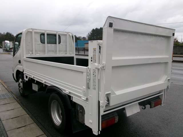 Hino DUTRO 2008-06 28715-6