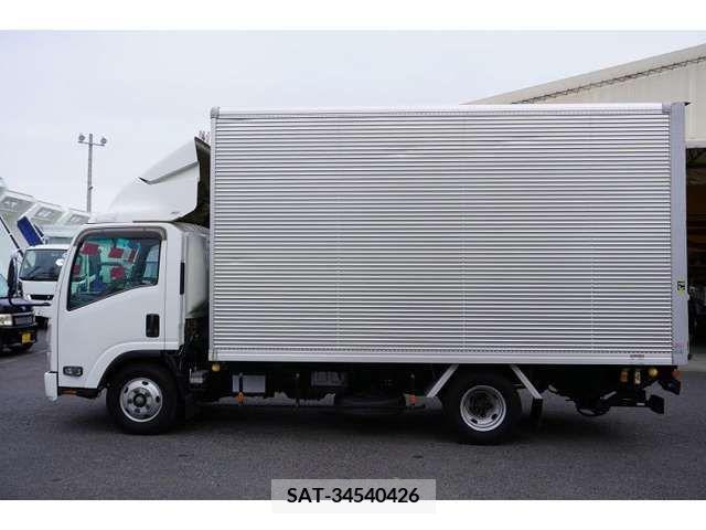Isuzu ELF TRUCK 2017-10 211981-2