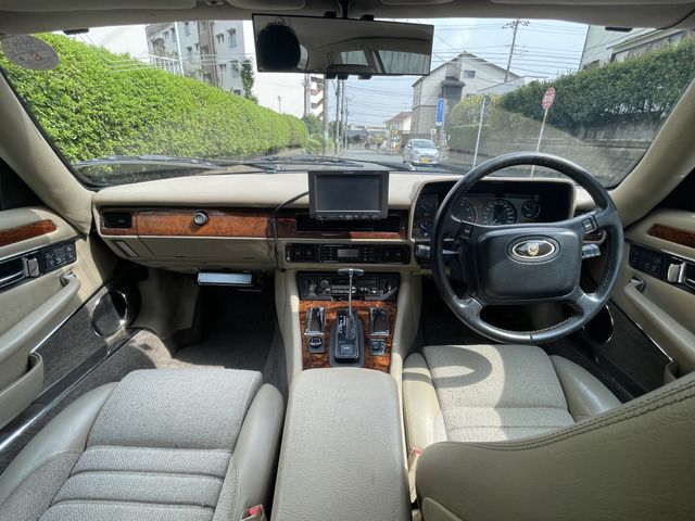 Jaguar XJ SERIES 1991-11 15644-2