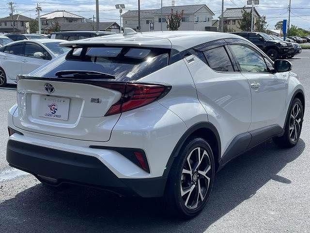 Toyota C-HR 2020-01 20159-15