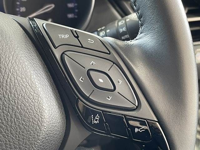Toyota C-HR 2020-01 20159-7