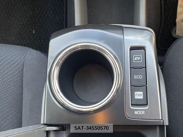 Toyota PRIUS ALPHA 2014-09 223179-14