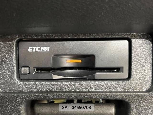 Nissan NOTE 2022-06 377338-7