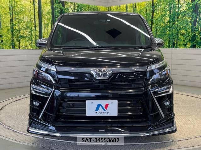 Toyota VOXY 2019-08 332621-14