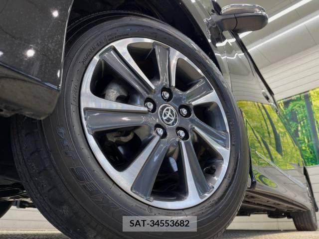 Toyota VOXY 2019-08 332621-13