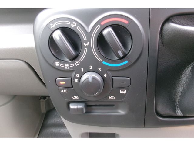 Mazda SCRUM VAN 2023-08 16948-15