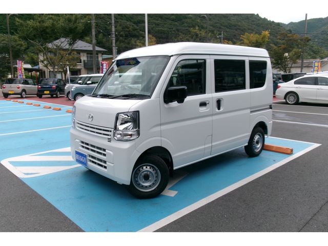 Mazda SCRUM VAN 2023-08 16948-0