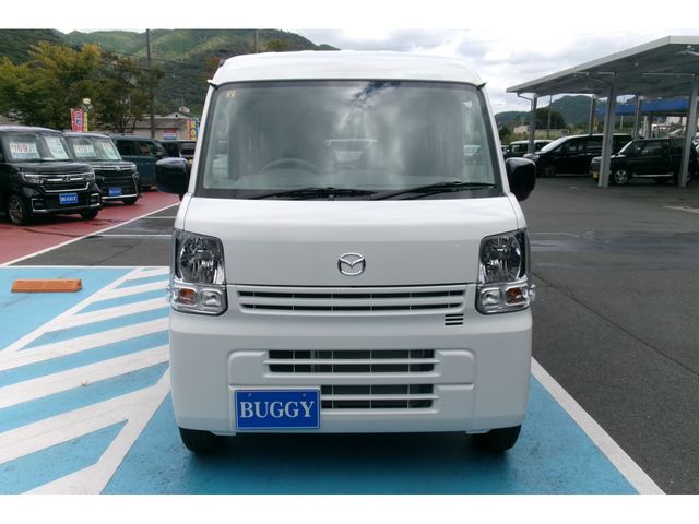 Mazda SCRUM VAN 2023-08 16948-1