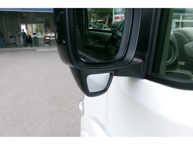 Mazda SCRUM VAN 2023-08 16948-10